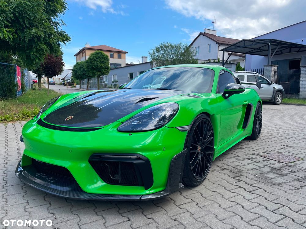 Porsche 718 Cayman - 1