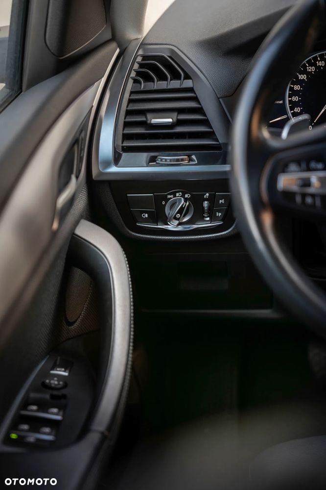 BMW X3 - 17
