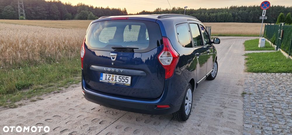 Dacia Lodgy 1.6 SCe Laureate S&S - 16