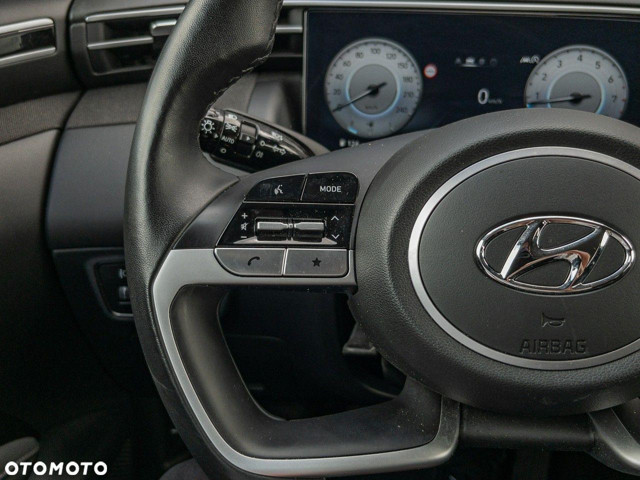 Hyundai Tucson - 16
