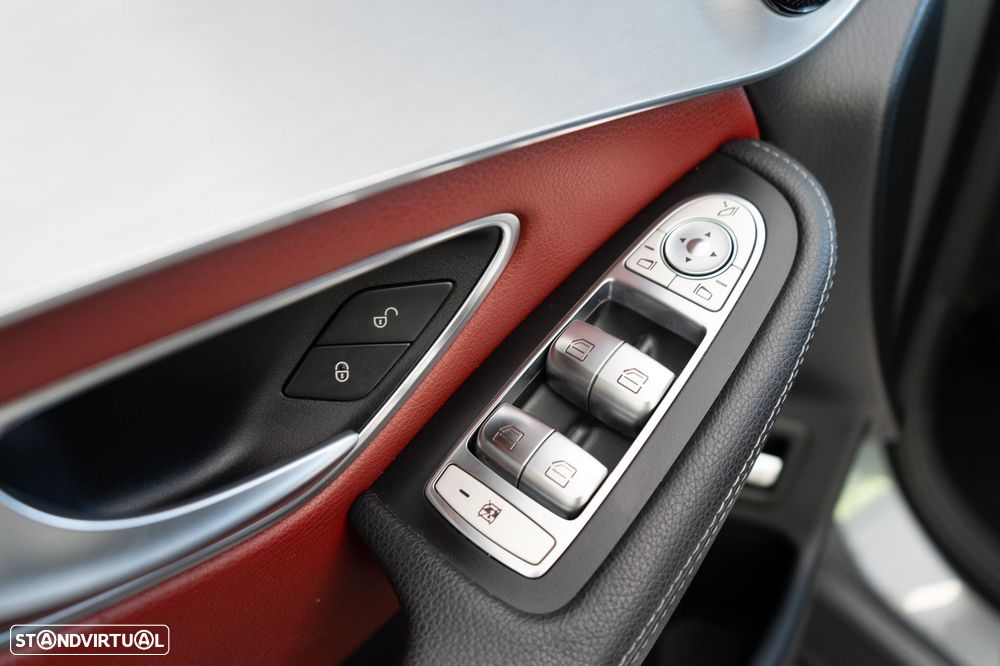 Mercedes-Benz GLC 350 e Coupé AMG Line 4-Matic - 31