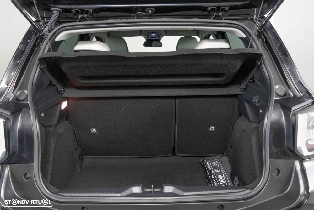 Citroën e-C3 44 kWh Autonomia Conforto Max - 13