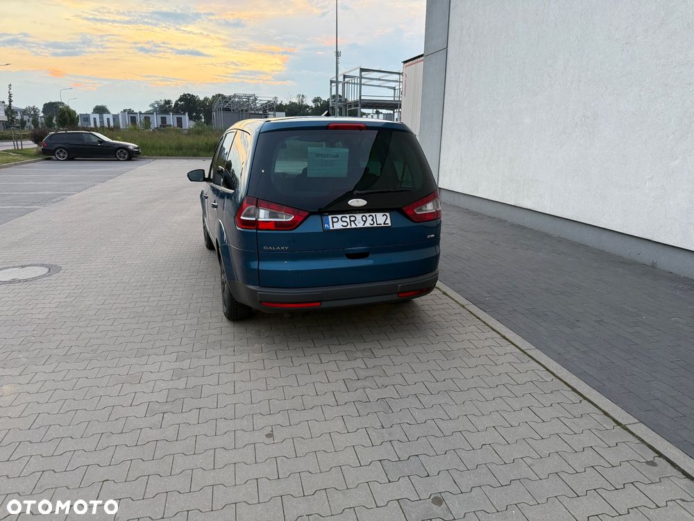 Ford Galaxy 2.0 TDCi Ghia - 4