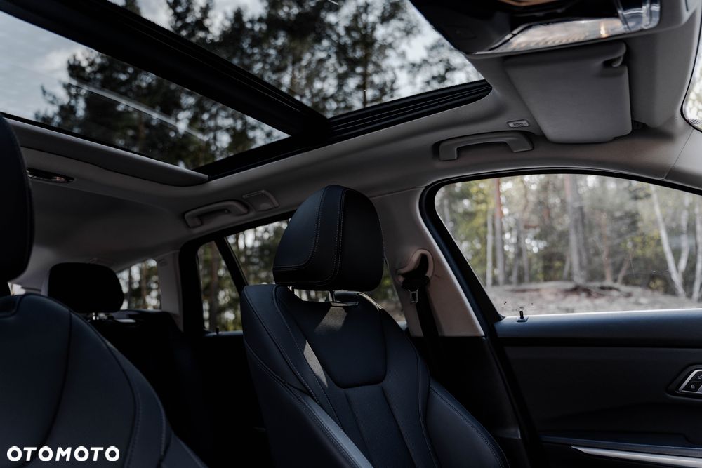 BMW Seria 3 - 18