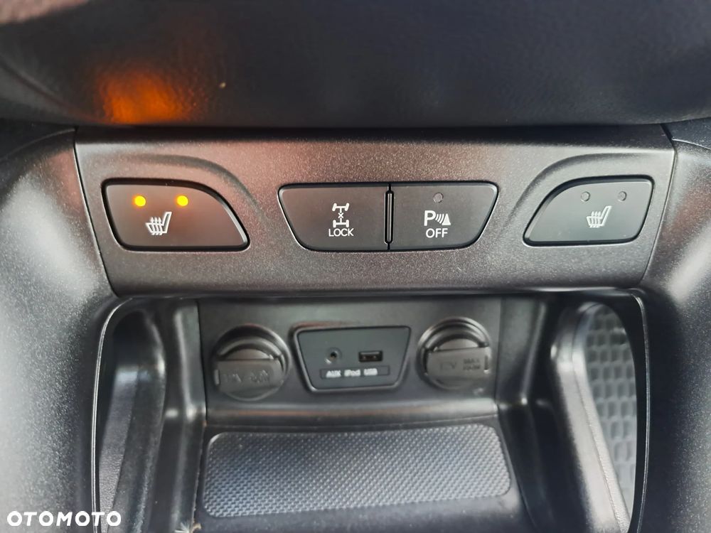 Hyundai ix35 2.0 CRDi 4WD Premium - 26