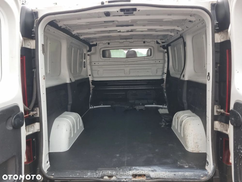 Renault Trafik - 14