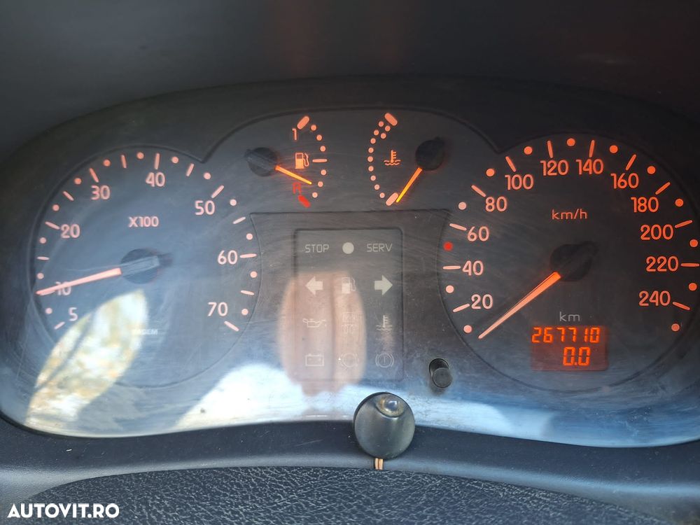 Renault Symbol Clio 1.4 EX14 96 - 7