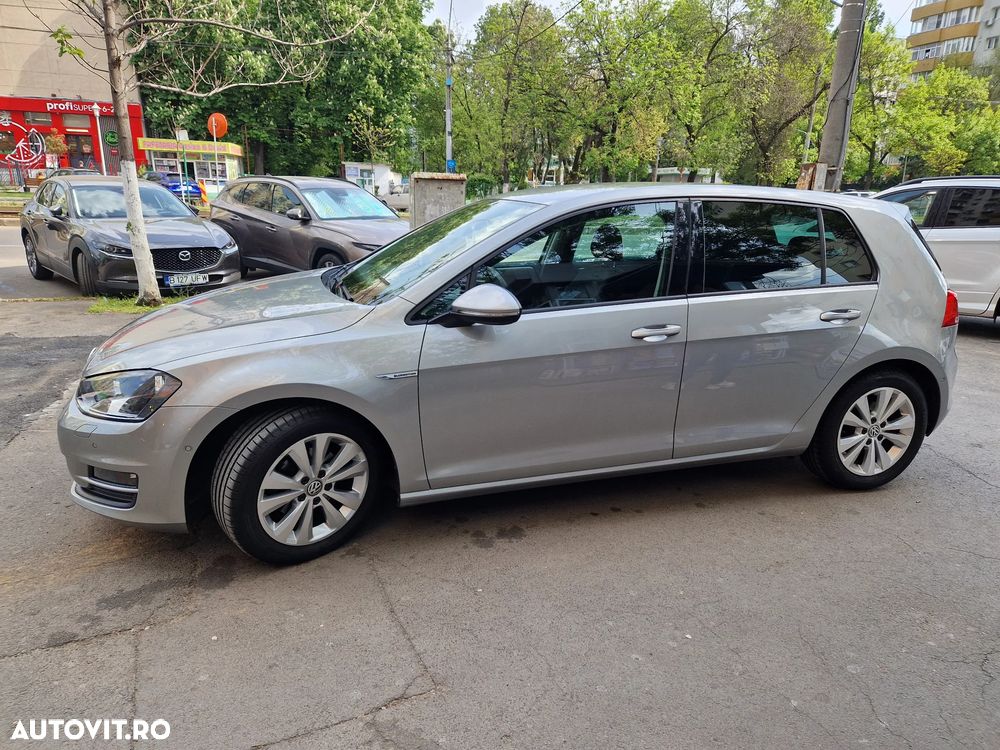 Volkswagen Golf - 7