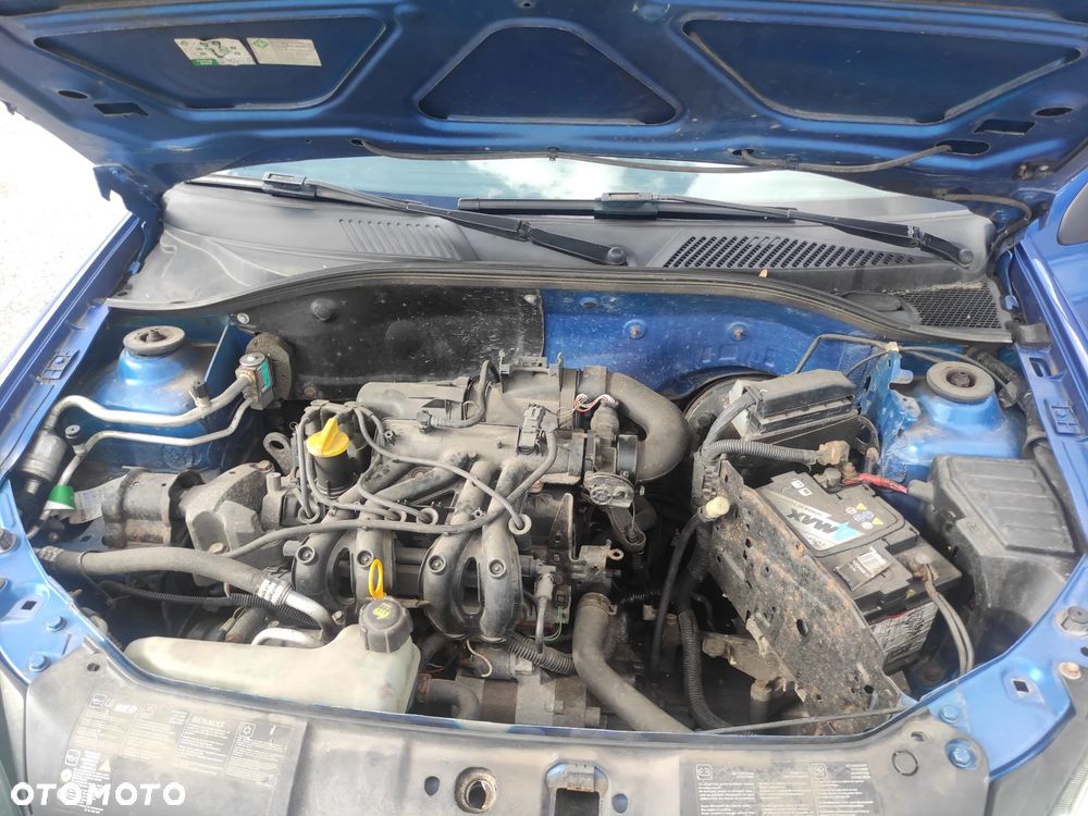 Renault Clio - 13