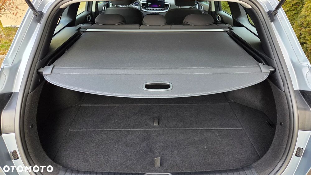 Kia Ceed 1.5 T-GDI M - 16