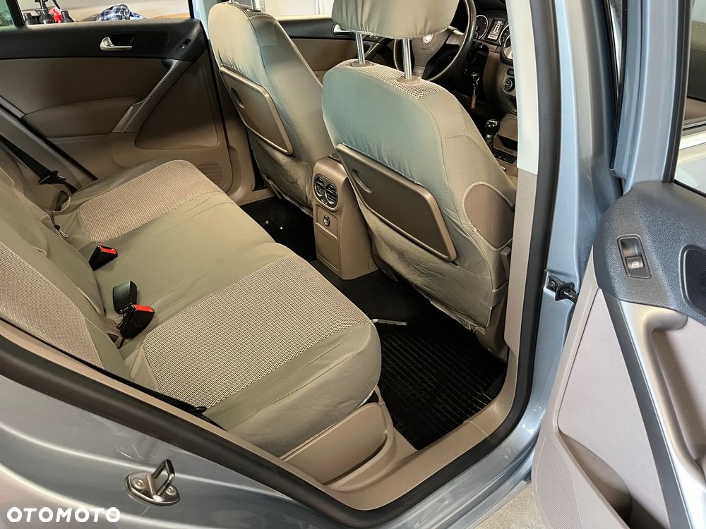 Volkswagen Tiguan 2.0 TDI 4Mot Track&Field - 30