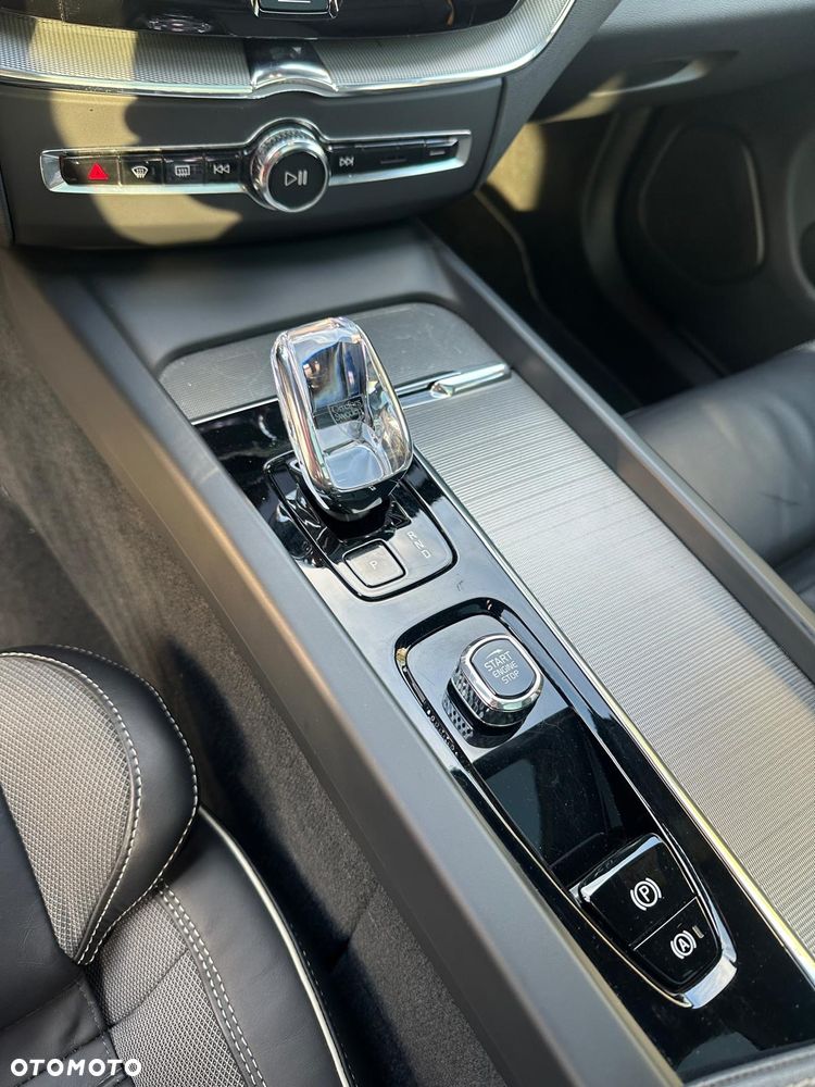 Volvo XC 60 - 12