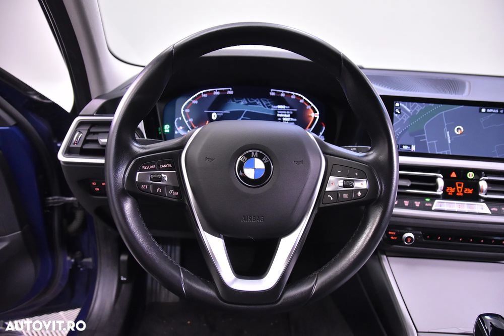BMW Seria 3 318i Touring Aut. - 16