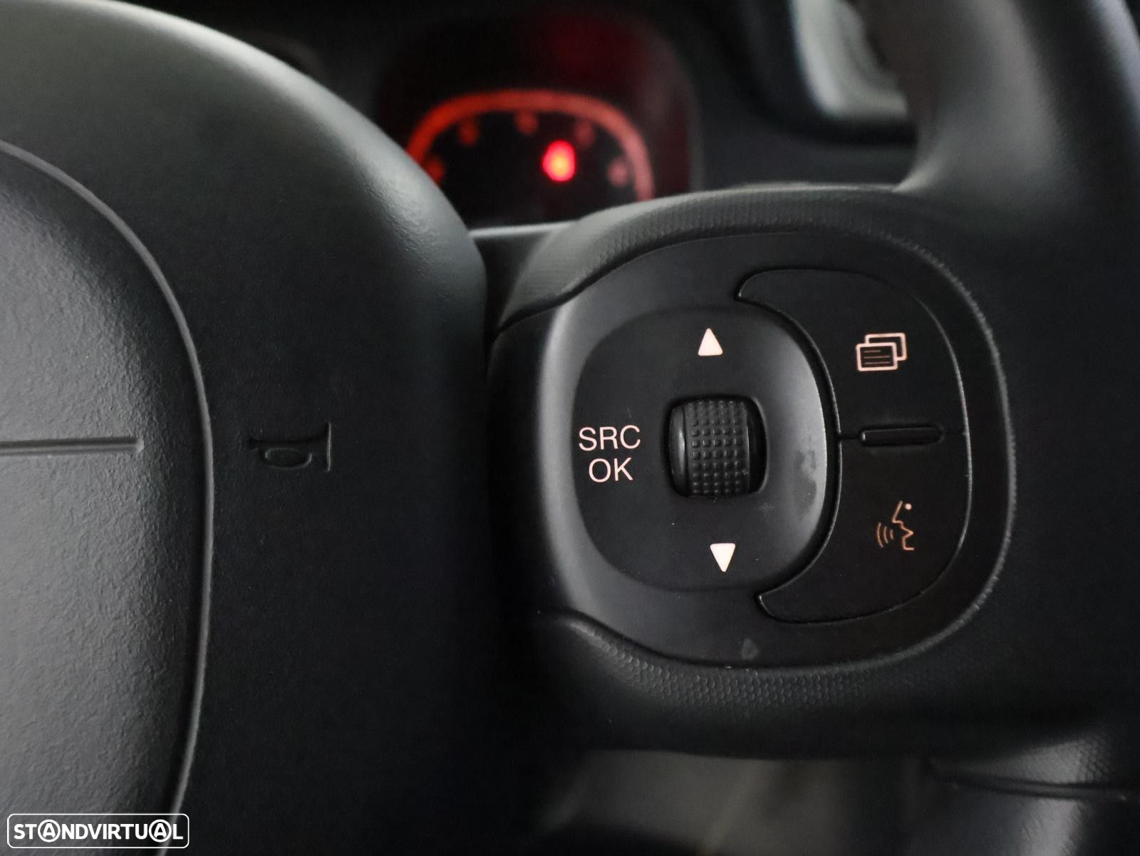 Fiat Panda 1.0 Hybrid City Life - 17