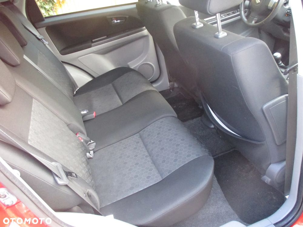 Suzuki SX4 1.6 Comfort - 11