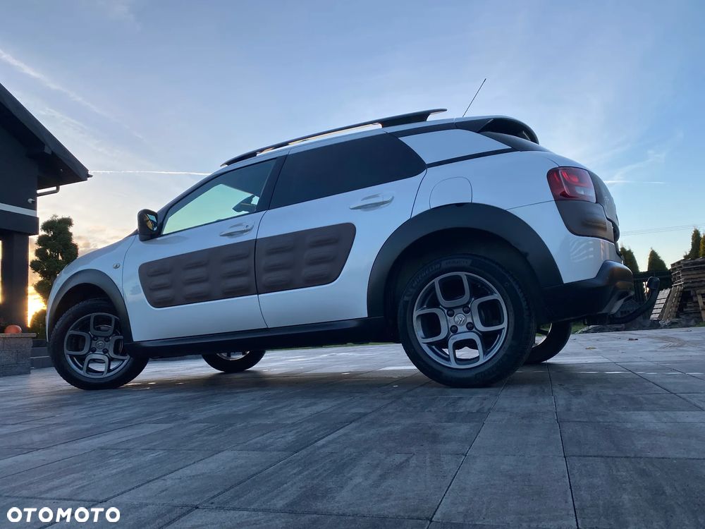 Citroën C4 Cactus 1.2 PureTech Shine - 11