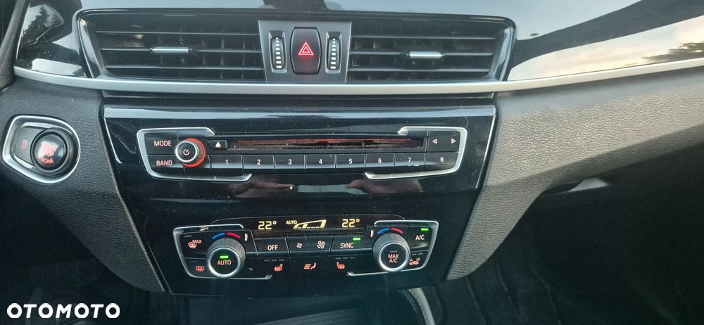 BMW X1 xDrive25i Sport Line sport - 23