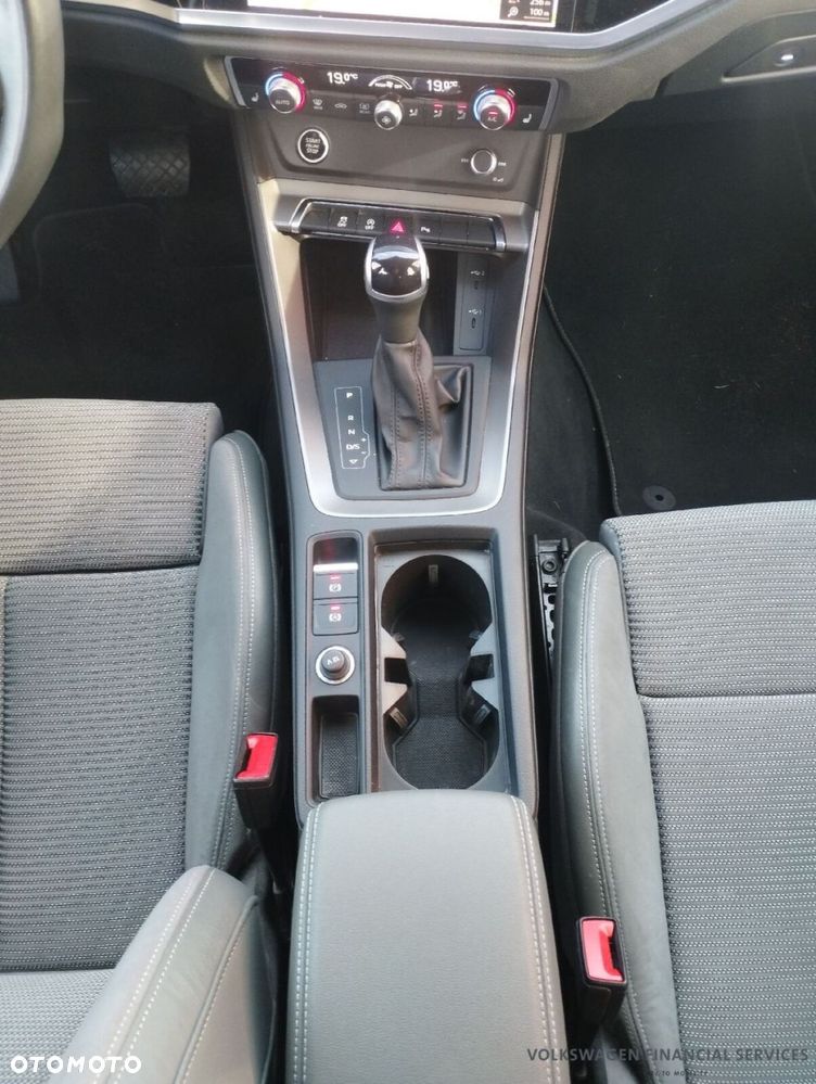 Audi Q3 - 10