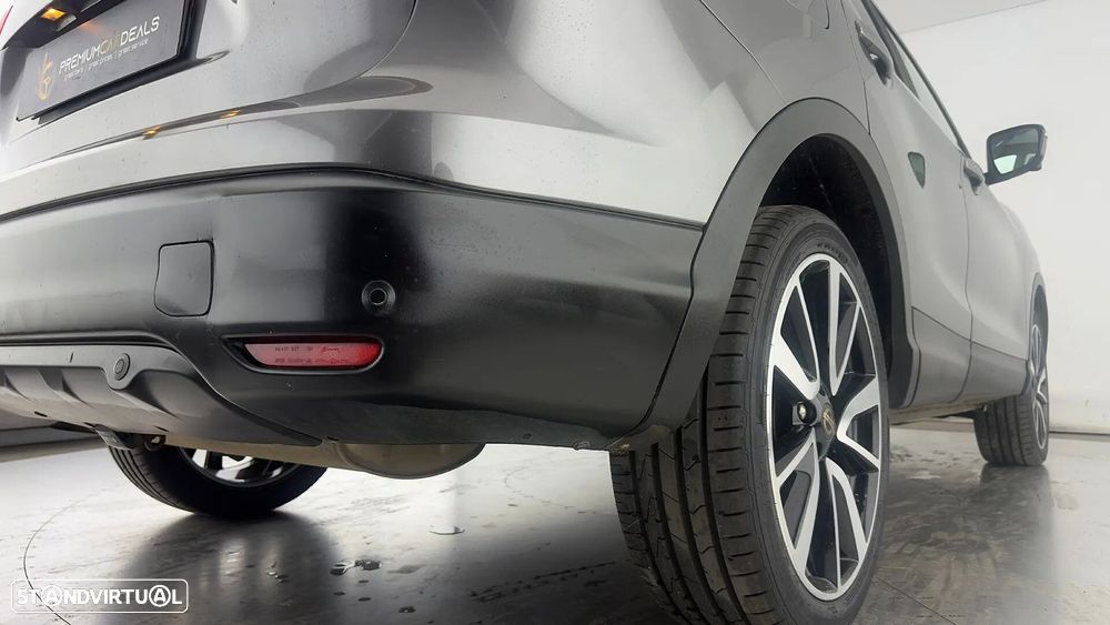 Nissan Qashqai 1.6 dCi Tekna J19 - 16