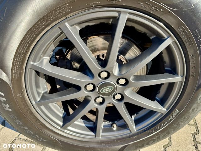 Land Rover Discovery Sport 2.0 TD4 HSE Luxury - 22
