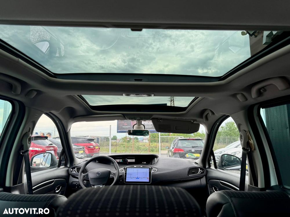 Renault Scenic - 10