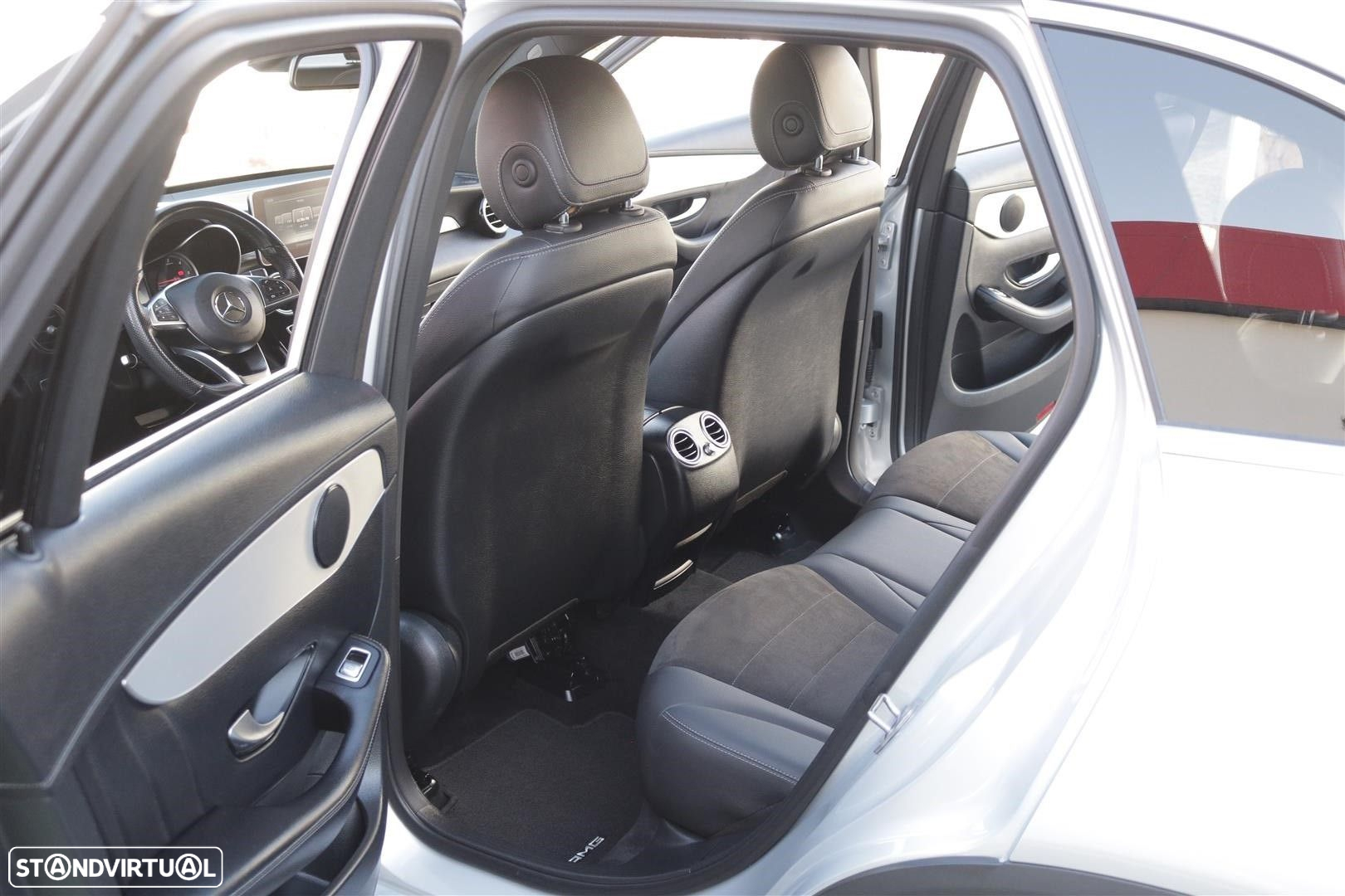 Mercedes-Benz GLC 250 d AMG Line 4-Matic - 30