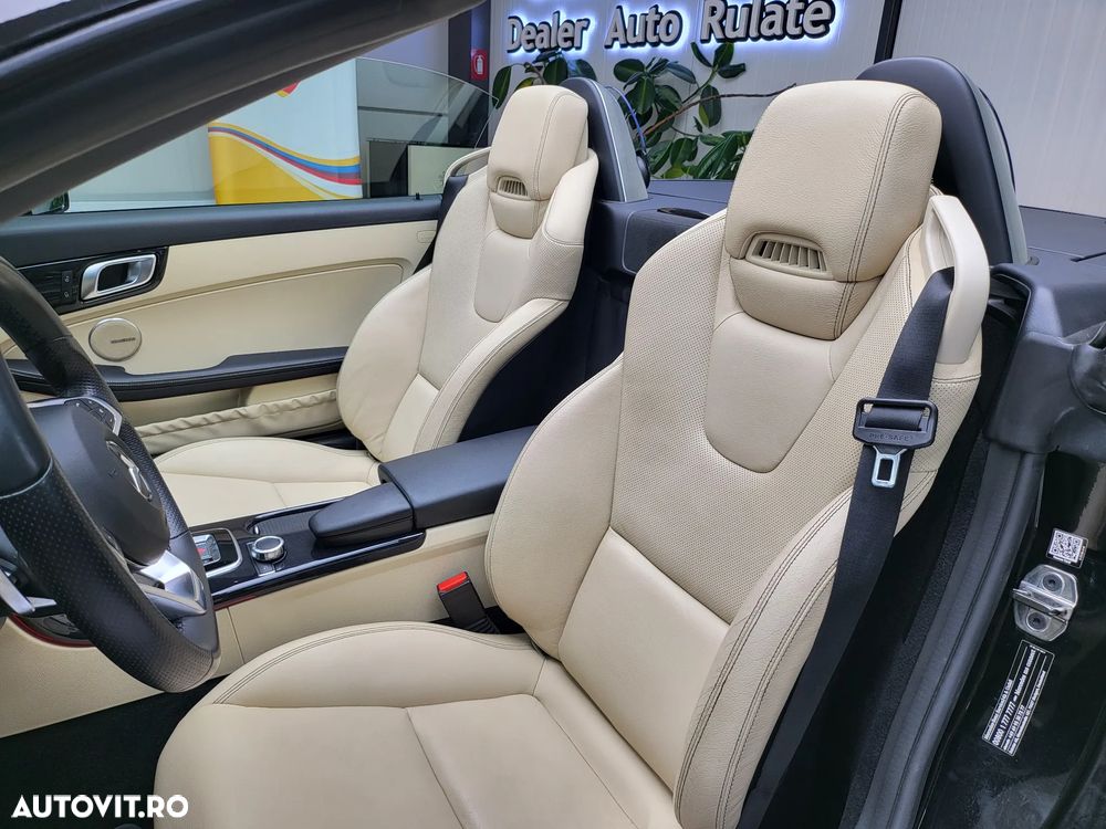 Mercedes-Benz SLC 300 9G-TRONIC - 20