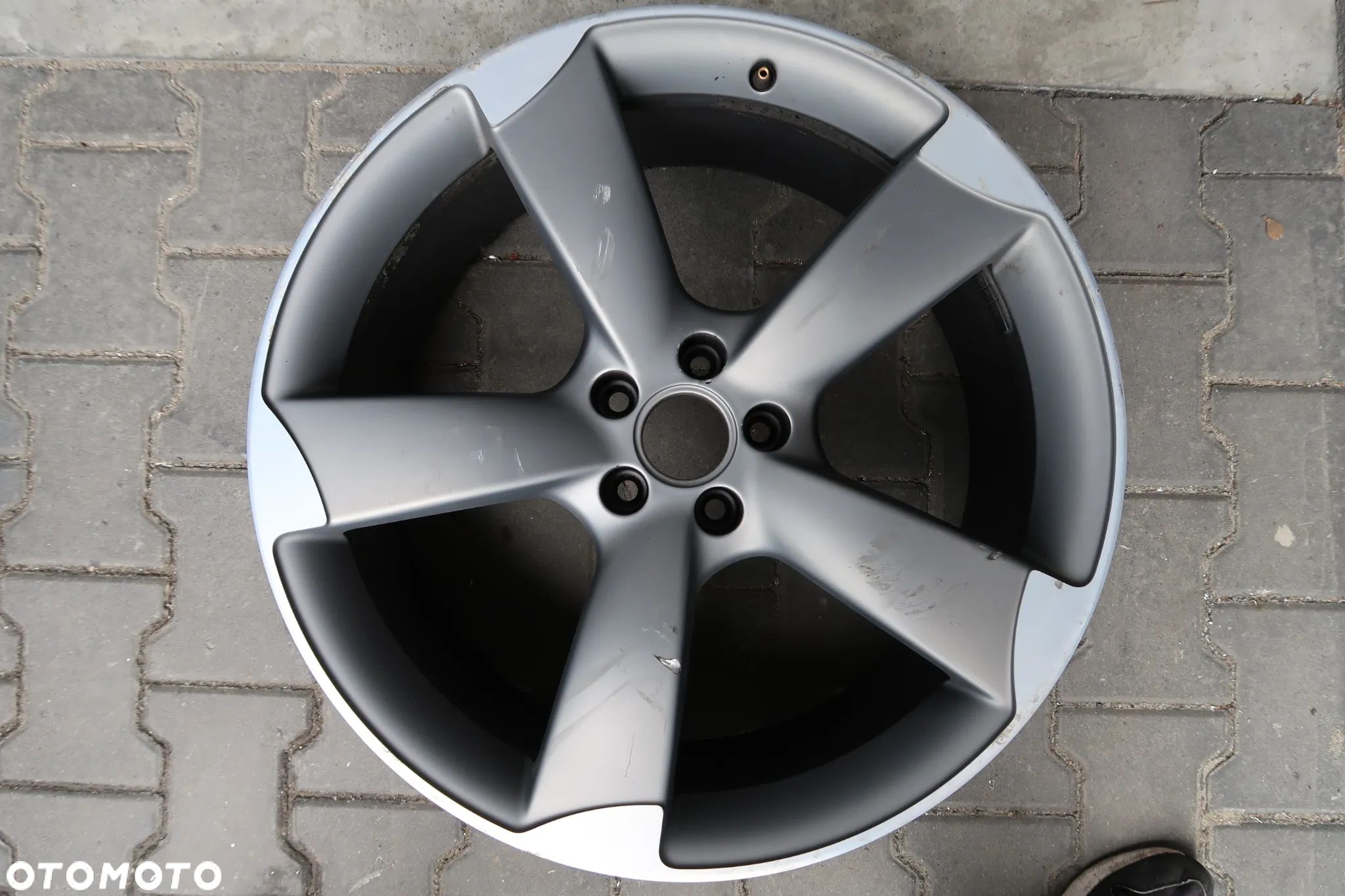C58 FELGA AUDI A8 S8 ROTOR 4H0601025BA 9X21 ET35 - 1