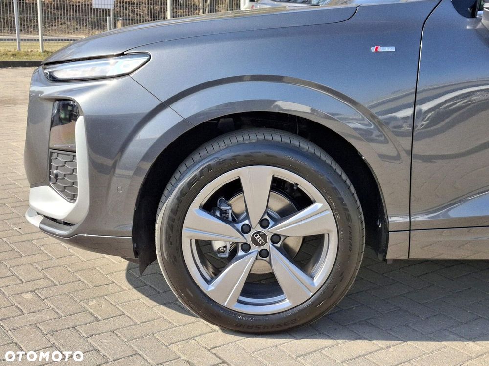 Audi Q3 Sportback - 2