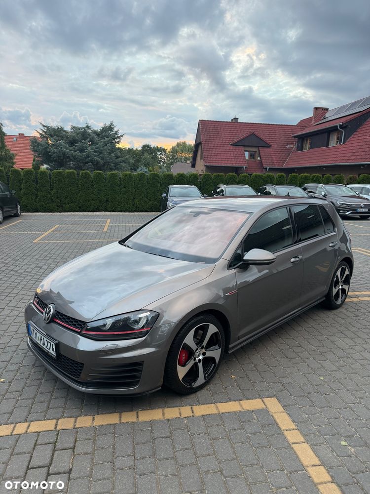 Volkswagen Golf 2.0 TSI BMT GTI Performance DSG - 5