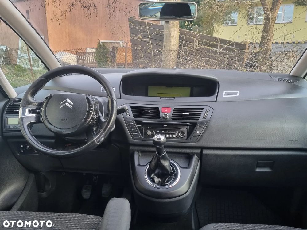 Citroën C4 Grand Picasso 1.8 16V Advance - 14