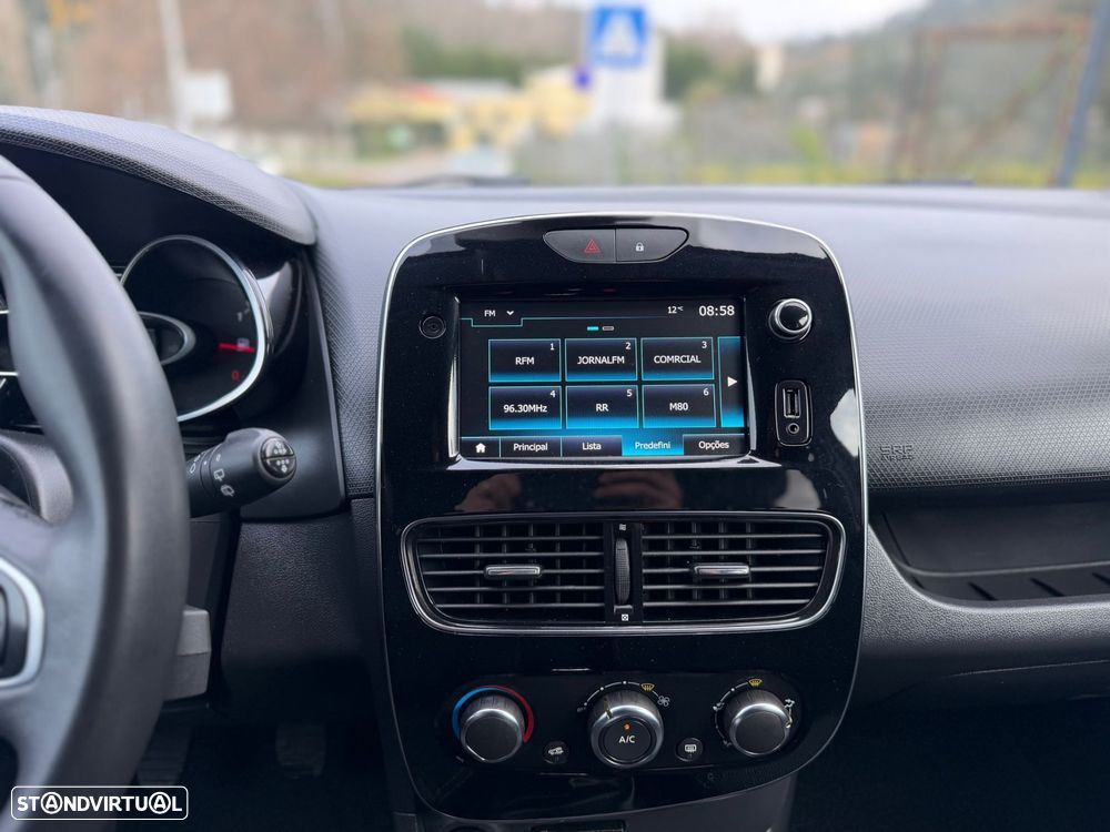 Renault Clio Sport Tourer 0.9 TCE Confort - 23