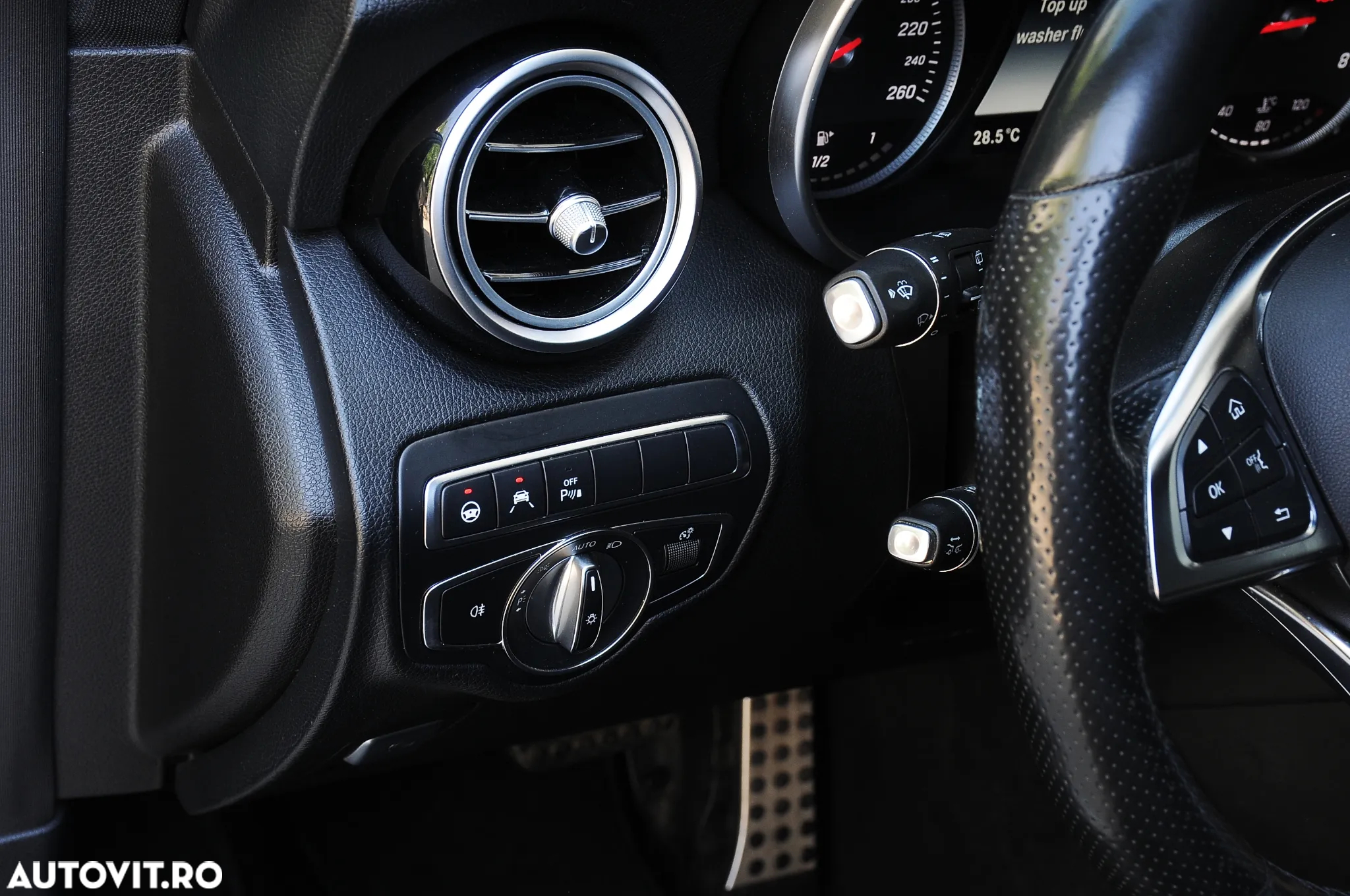 Mercedes-Benz GLC 220 d 4MATIC - 9