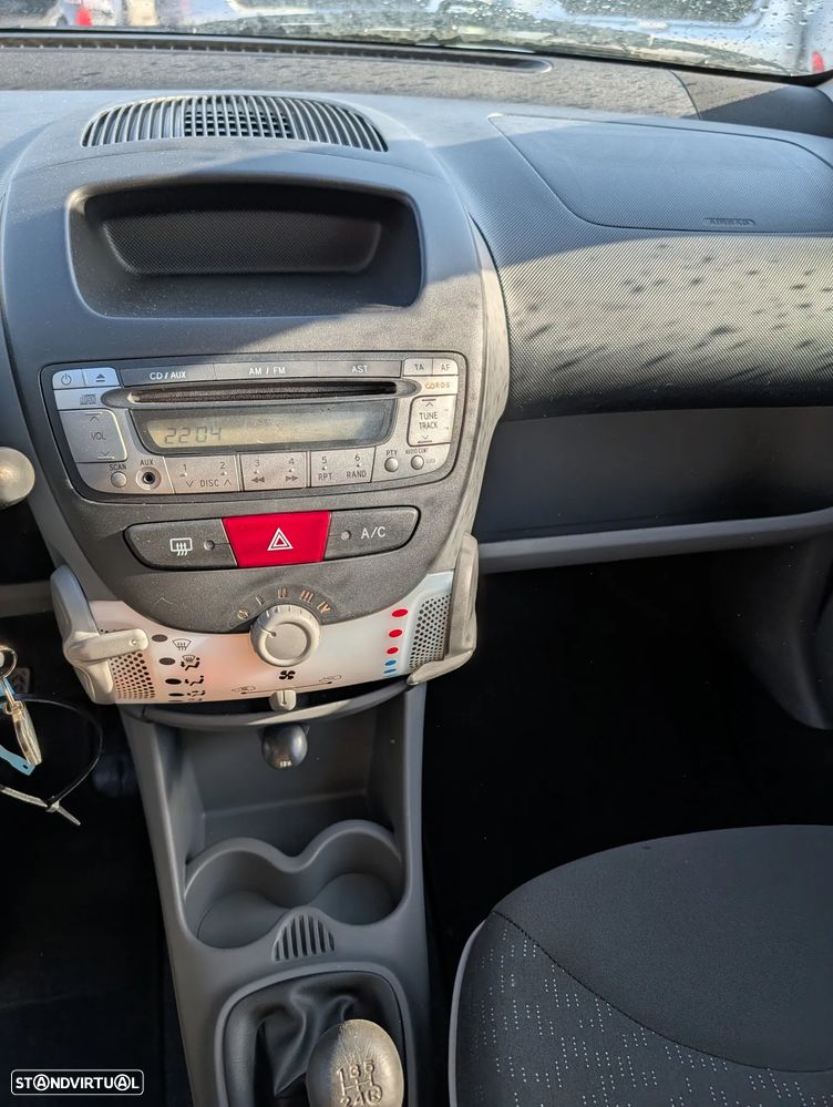 Peugeot 107 1.0 Style - 6