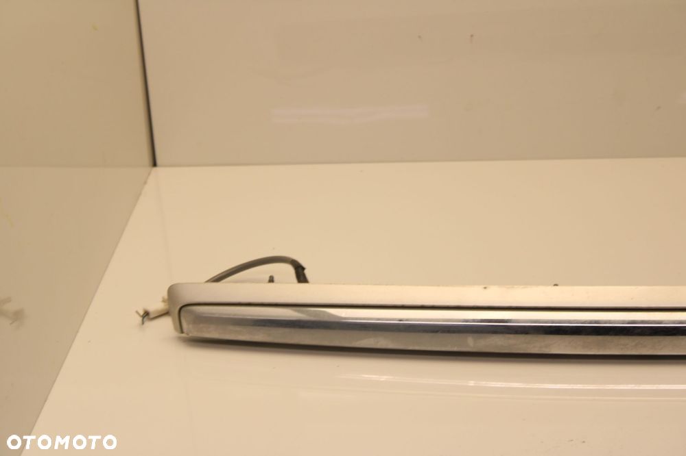 TOYOTA COROLLA VERSO II LIFT 06R- BLENDA LISTWA KLAPY BAGAŻNIKA 1C0 CHROM - 8