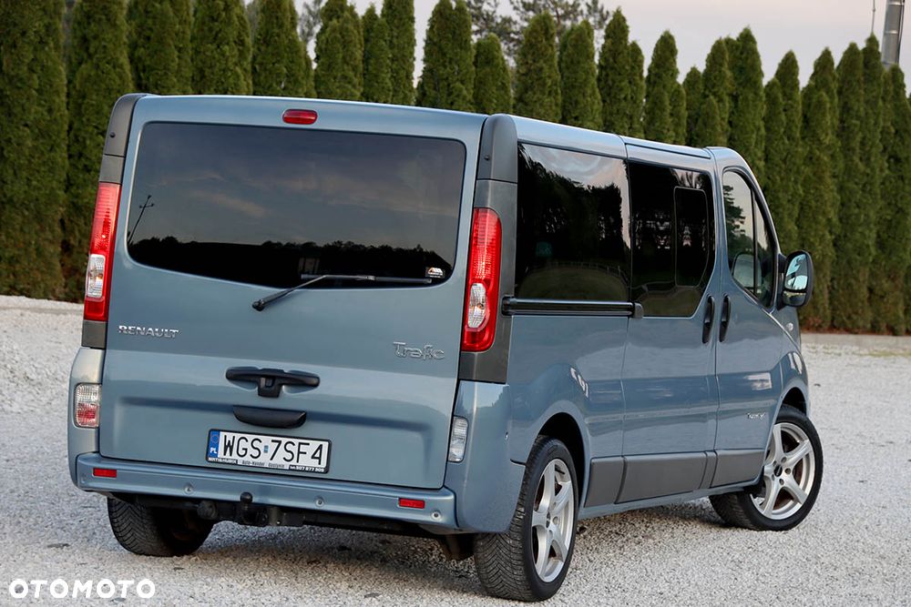 Renault Trafic Passenger L2H1 Privilège - 4