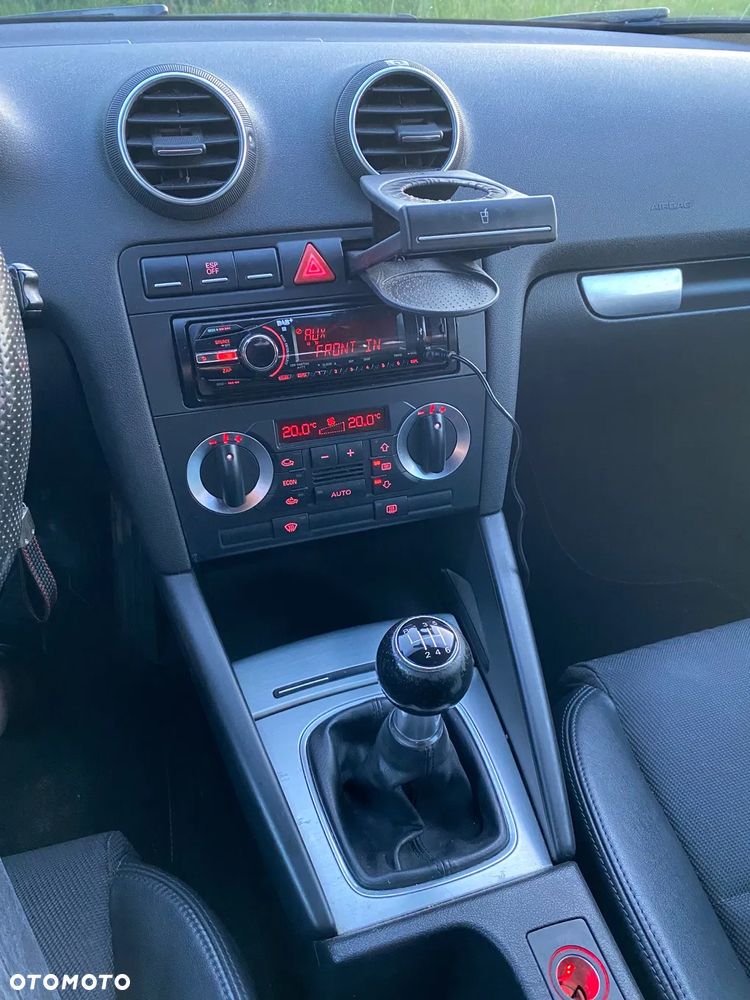 Audi A3 Sportback - 8