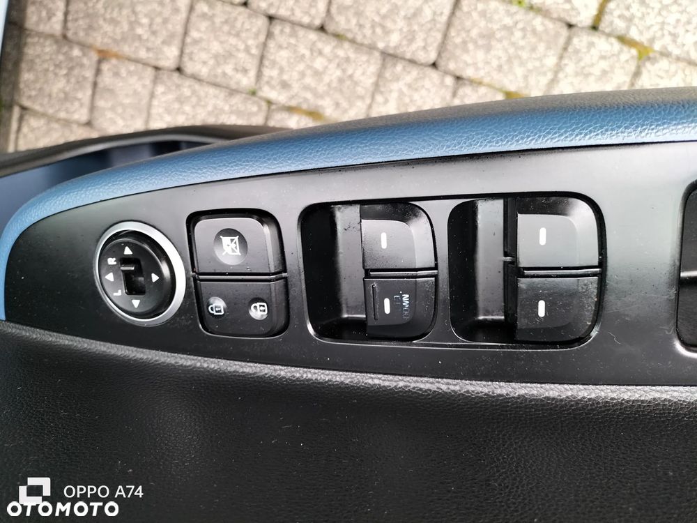 Hyundai i10 1.0 Premium - 11