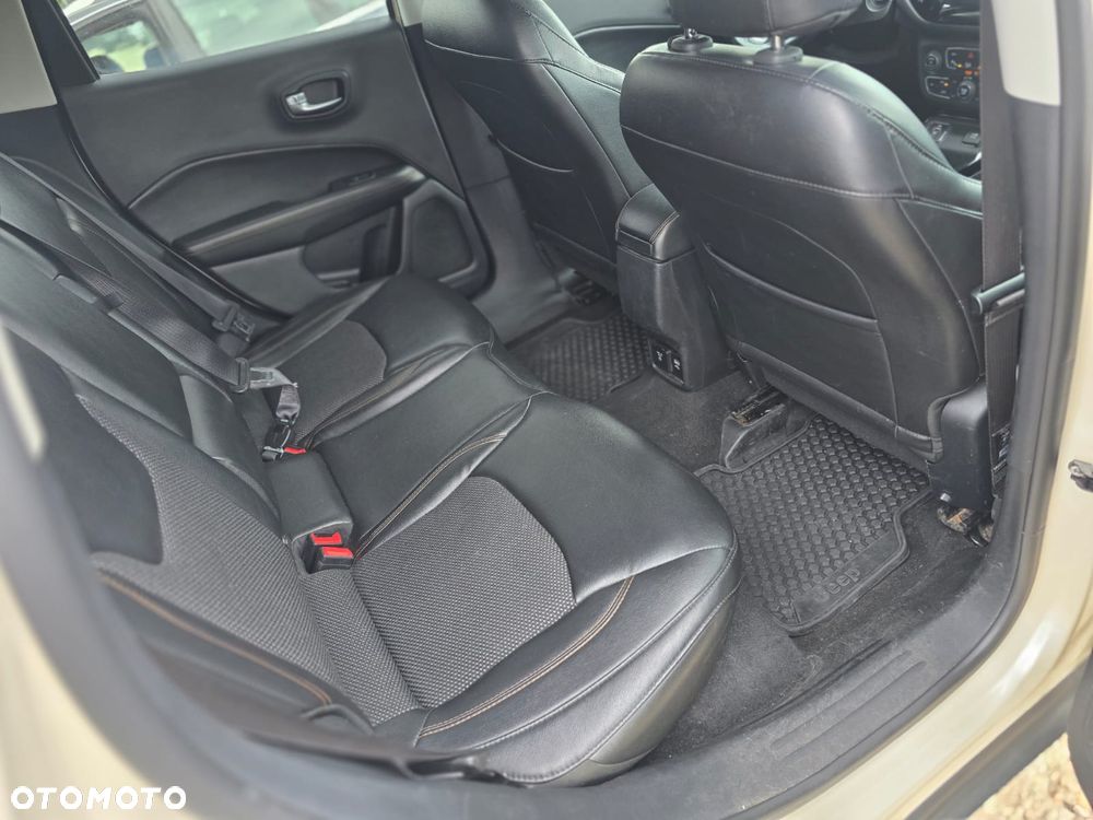Jeep Compass 1.4 MultiAir Limited - 14