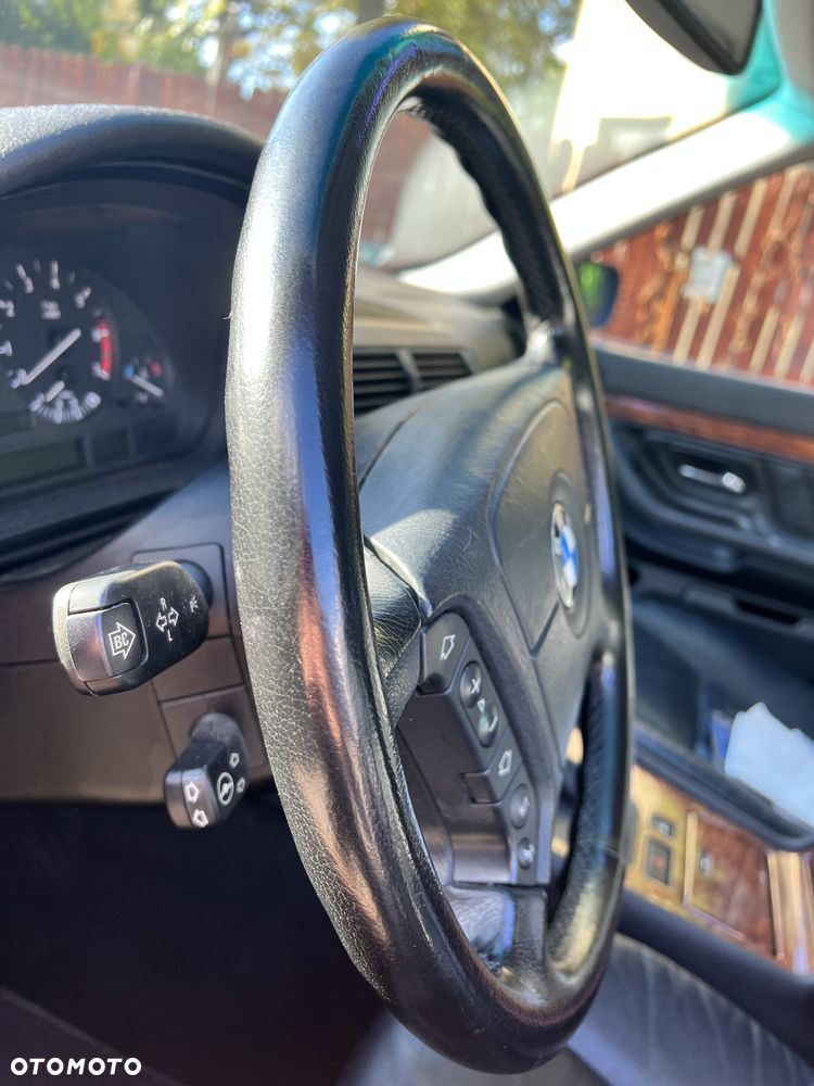 BMW Seria 7 740i - 6