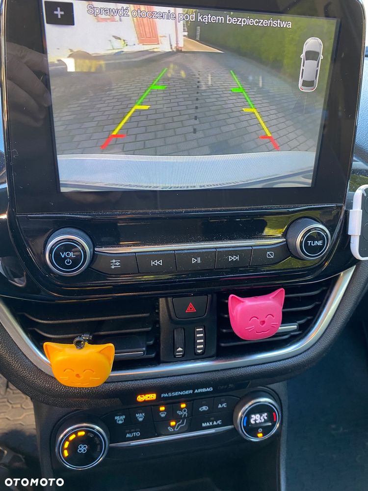 Ford Fiesta 1.1 S&S TREND - 12