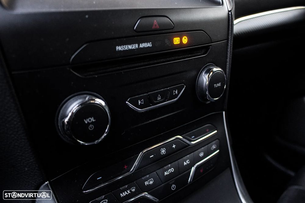 Ford S-Max 2.0 TDCi ST-Line - 26