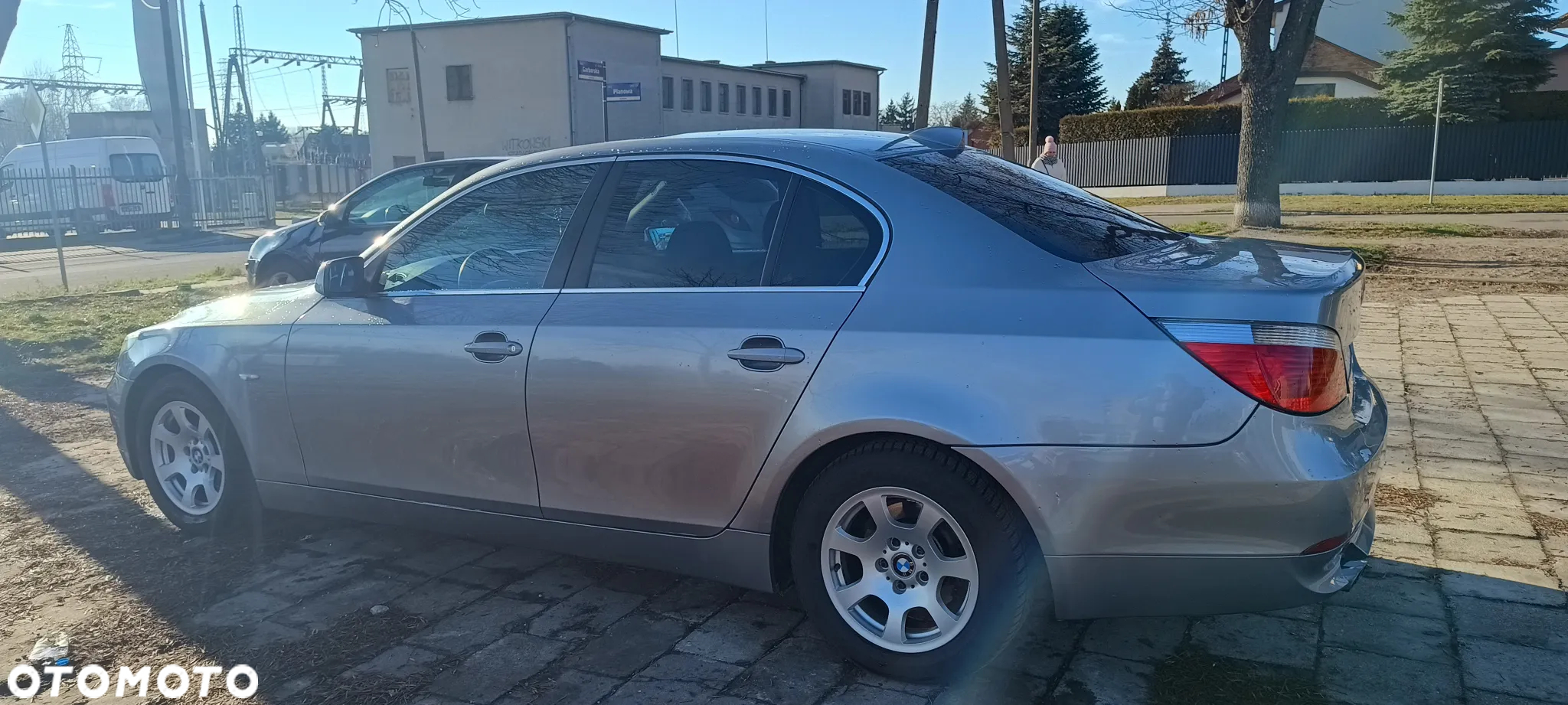 BMW Seria 5 520i - 20