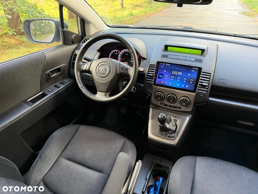 Mazda 5 - 10