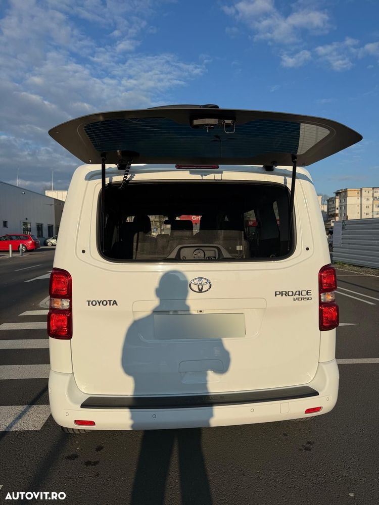 Toyota Proace 2,0-l-D-4D L1 (8-Si.) Autm. Verso Team Deutschland - 10
