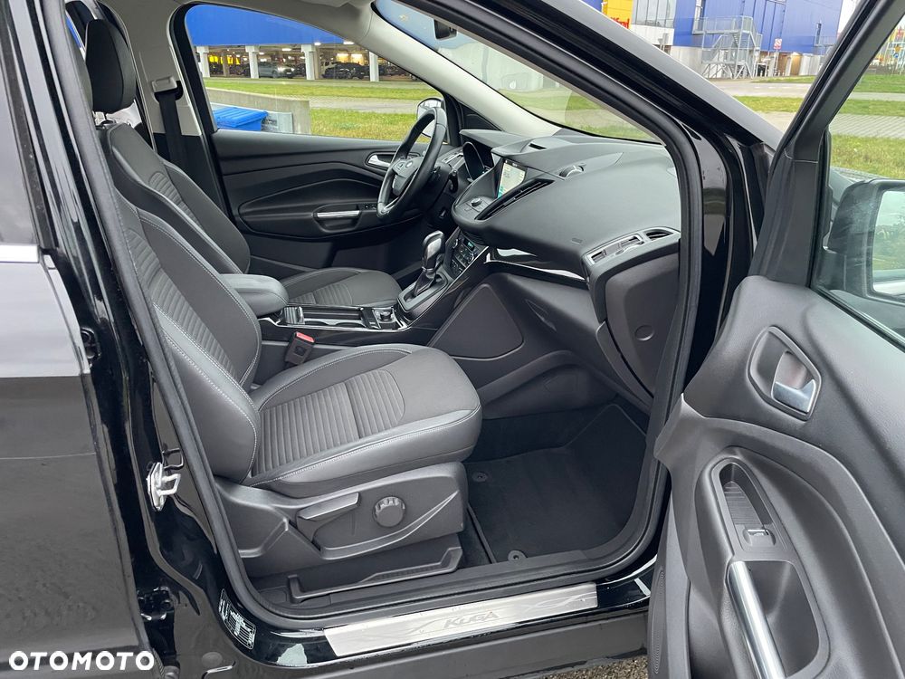 Ford Kuga 1.5 EcoBoost AWD Titanium ASS - 19
