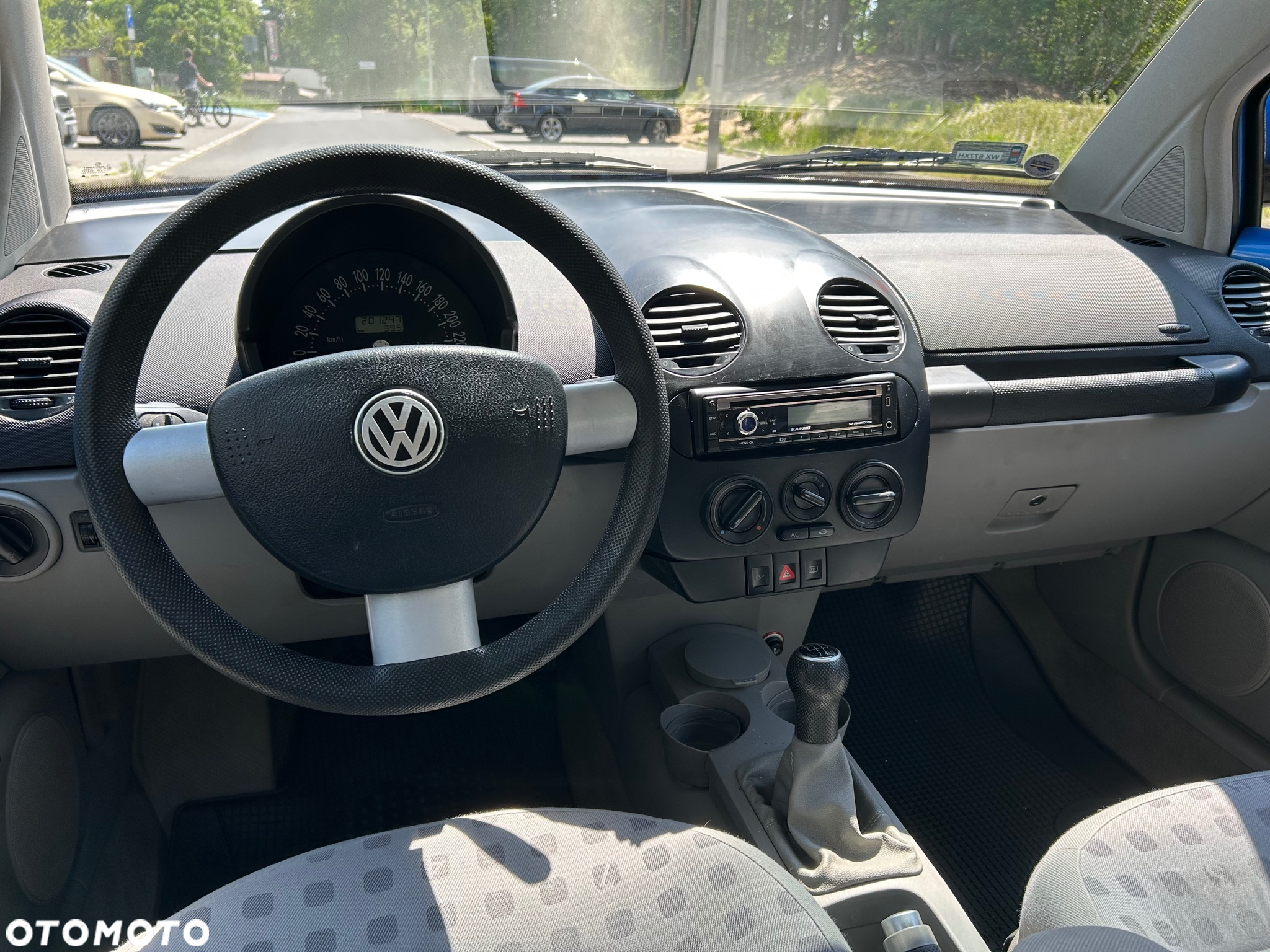 Volkswagen New Beetle 2.0 - 5