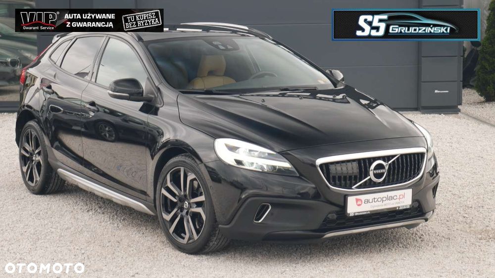 Volvo V40 Cross Country - 2
