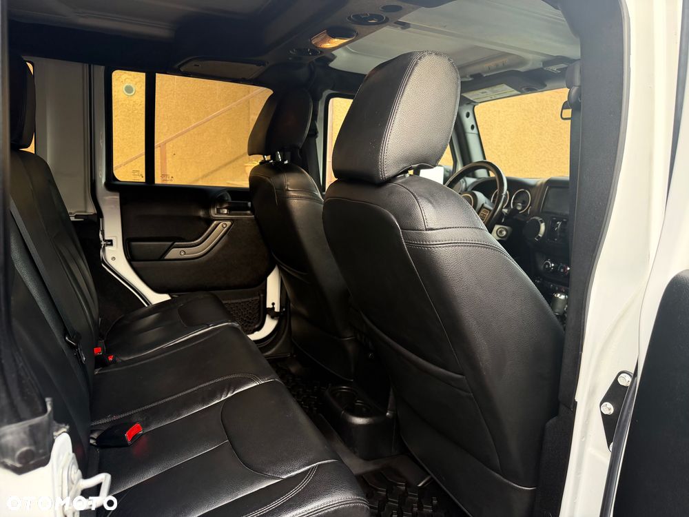 Jeep Wrangler - 7