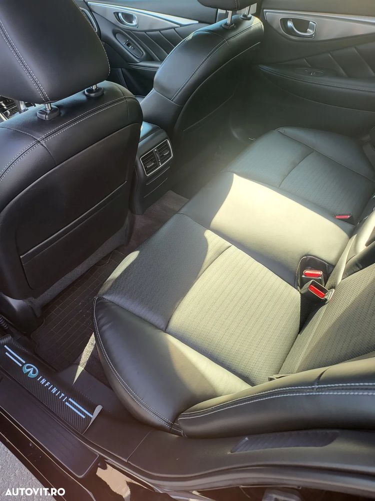 Infiniti Q50 - 16